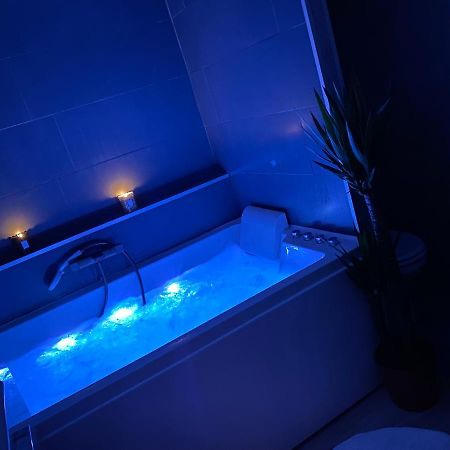 Sublime Appartement Avec Balneo Toulouse Extérieur photo